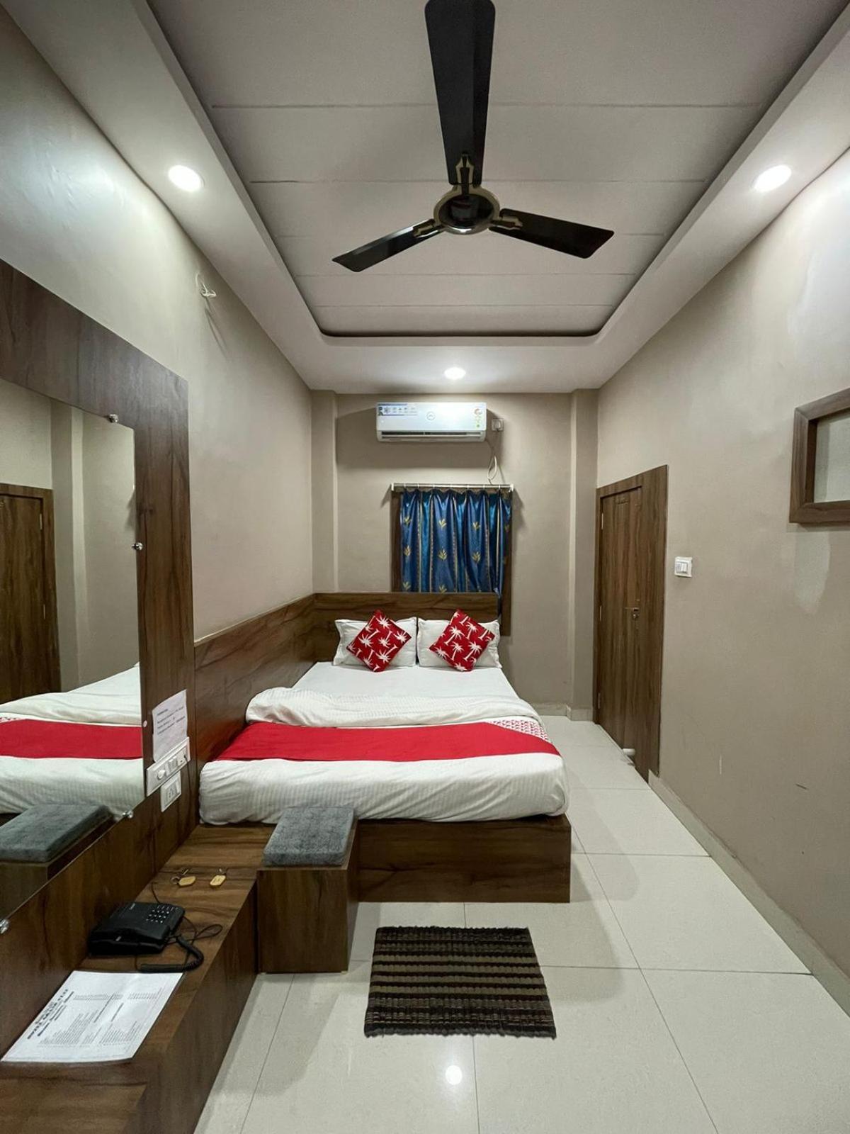 Hotel Grand Stay Bhopal Buitenkant foto